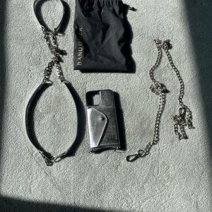 BANDOLIER IPHONE 12 case with two straps